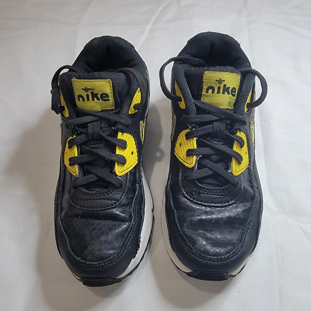Nike Air Max 90‎ Toddler Size 3YBlack Yellow Bee  Kids Sneakers